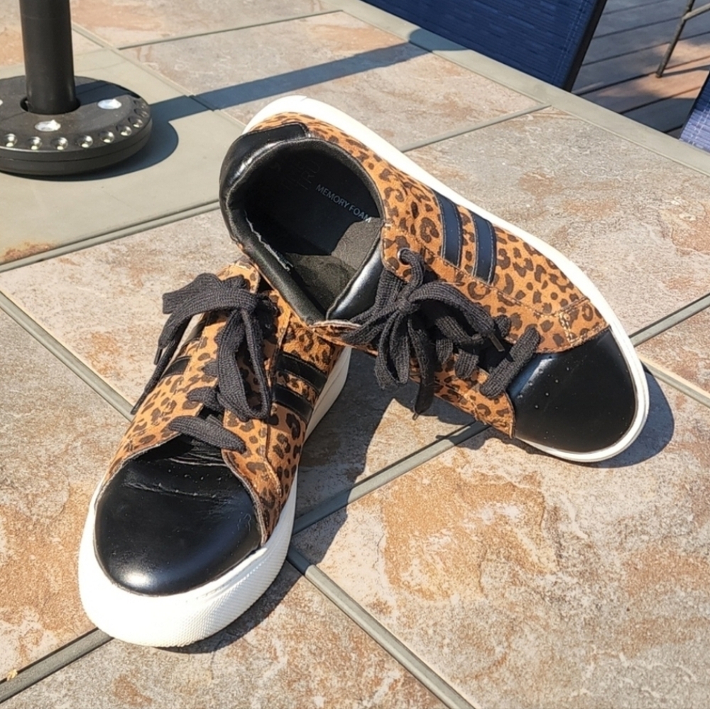 Time and Tru Leopard Print Sneakers with Black Details